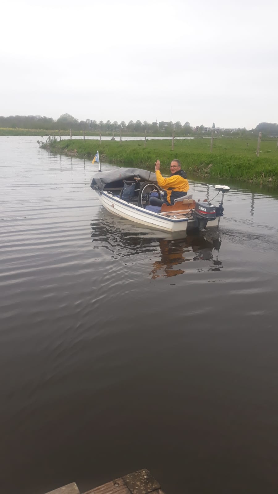 Gehandicapte Dick (61) moet opnieuw vaarbewijs halen