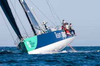 2e983eaa-f4b6-4e28-04c0-c4260210fd7a