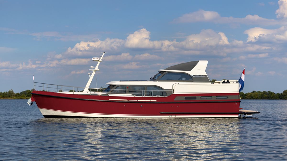 Linssen 55 SL AC Variotop® ’75 Edition’ te bewonderen tijdens Hiswa te Water