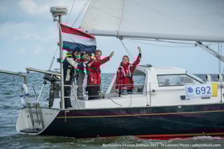 adfc7ff9-b67c-366e-ff58-40866354fa47