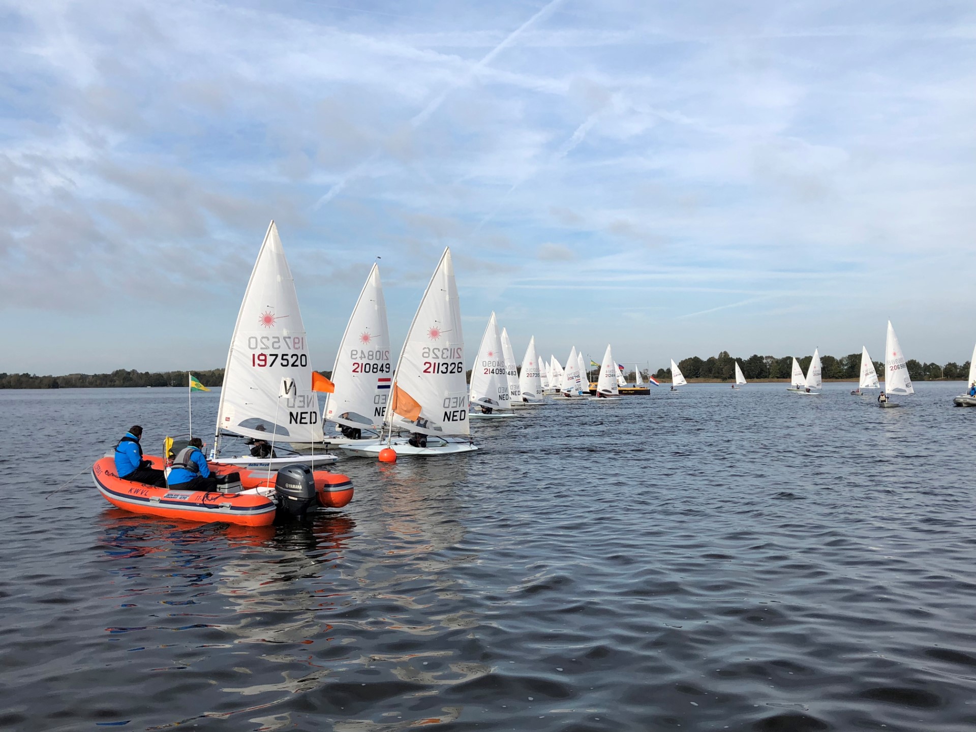 NK sprint ILCA 7 op Loosdrecht