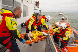 28-10-2023_KNRM_VRZ-oefening-Oosterschelde_Foto-Mariorentmeester.nl-12