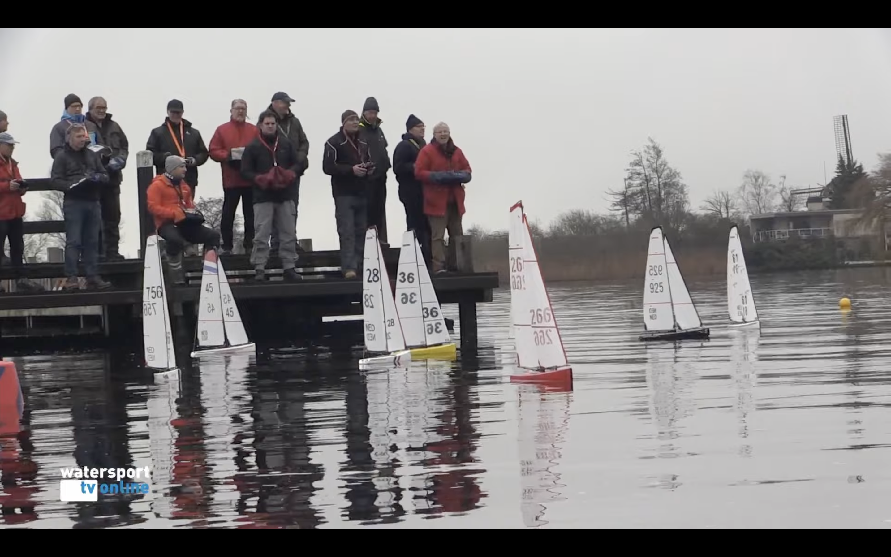 Zeilverbod voor radiografische zeilers op Uitgeestermeer
