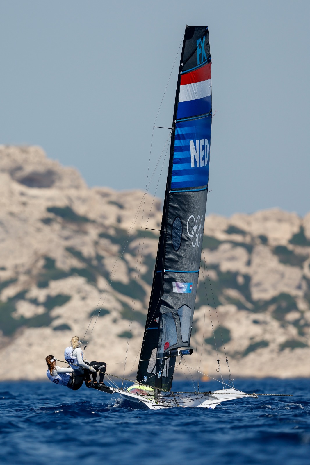 Live tracking van olympische zeil-en surfwedstrijden