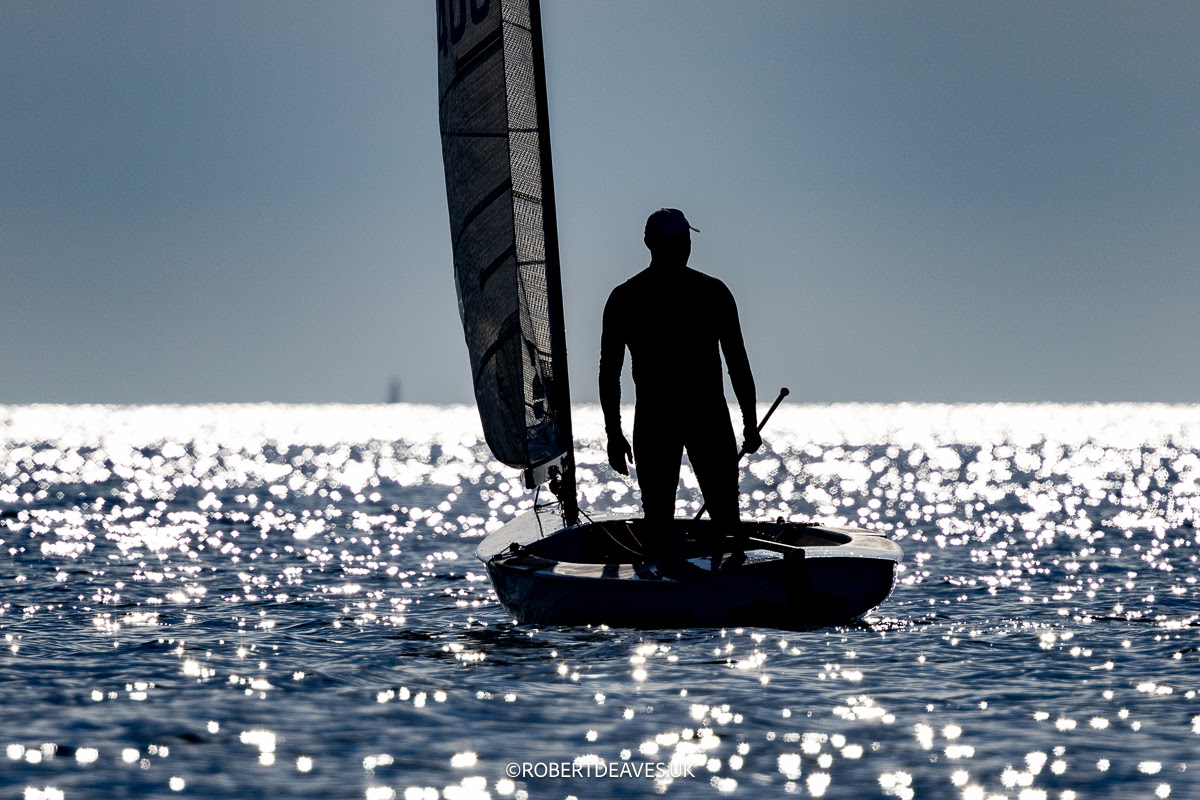 EK Finn in Cannes ...gebrek aan wind