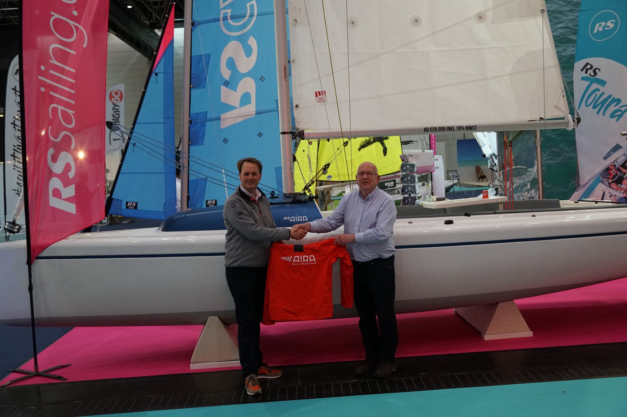 Aira 22 zeilboot onder vleugels van RS Sailing