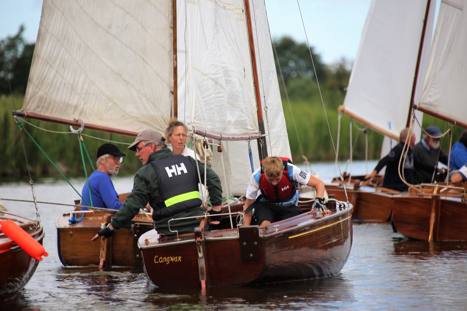 Oud-zeilend hout evenement op Zuidlaardermeer