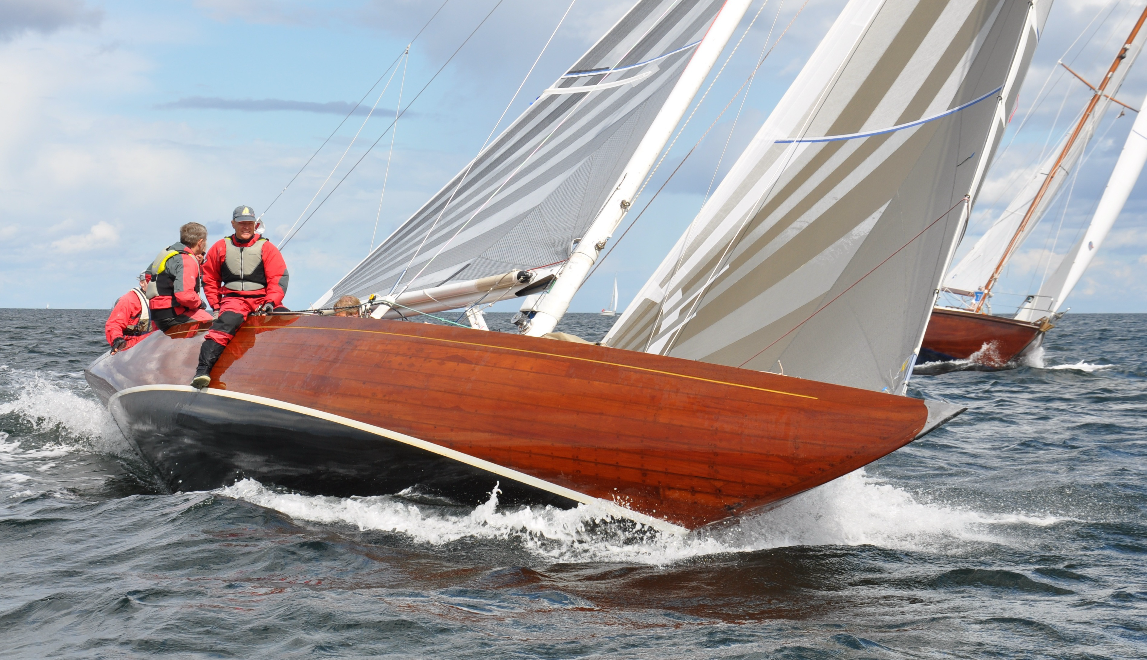 Dutch Classic Yacht Week met ruim 50 klassieke zeiljachten 