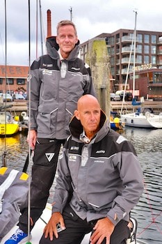 9ec11ae6-54c2-b1db-a164-e4e108cfa3f4