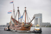 De Batavia langs het centrum van Amsterdam